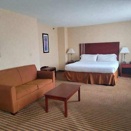 Lynchburg Grand Hotel ภายนอก รูปภาพ
